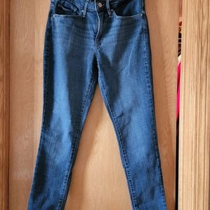 Levi's 311 Shaping Skinny Jeans size 30W 30L